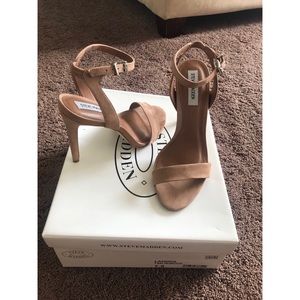 Steve Madden Landen Sandal